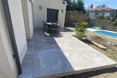 Pose de carrelage intérieur réalisée par MP Carrelage à Gorges